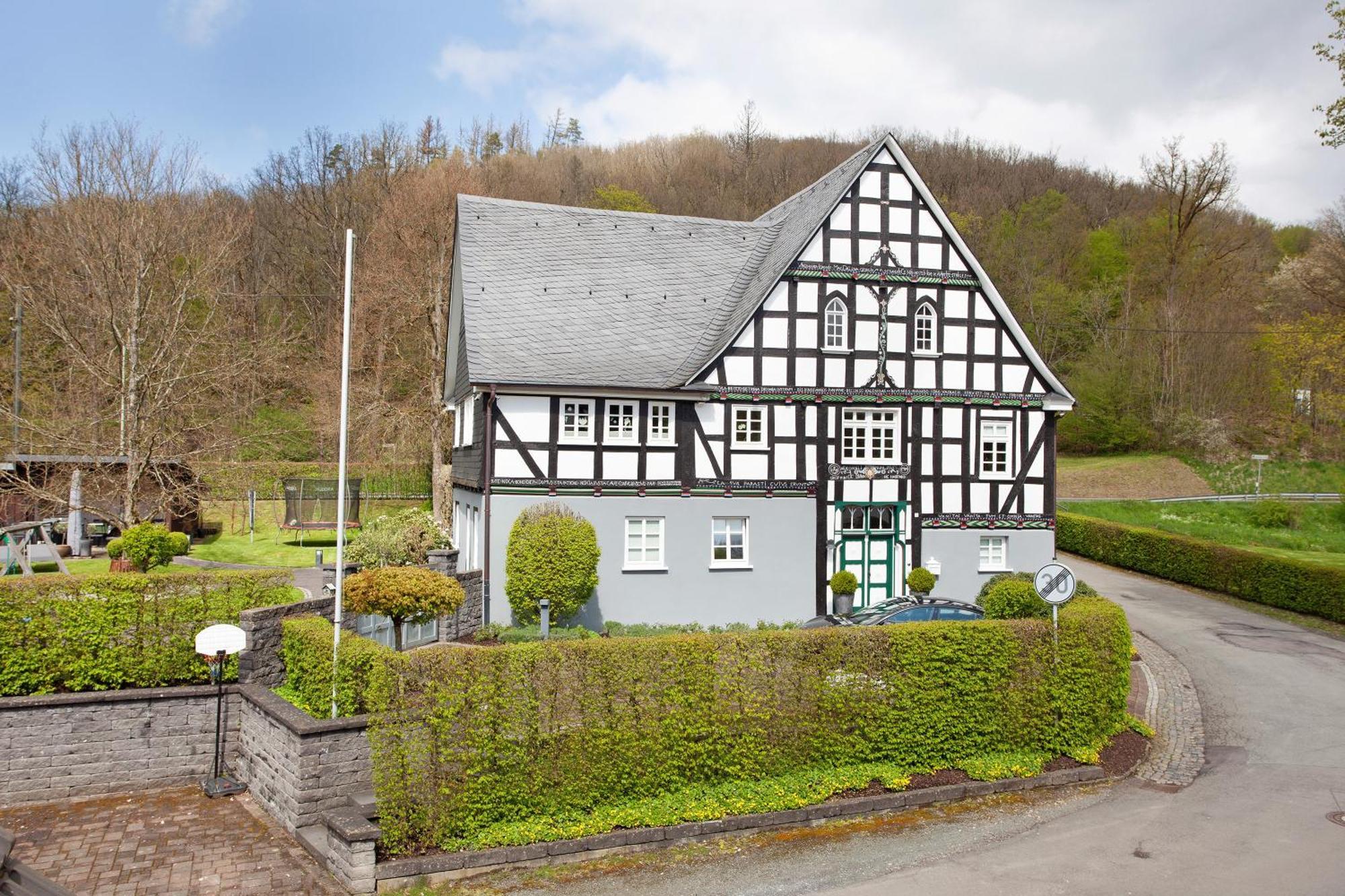 Gut Vasbach Ferienwohnungen Kirchhundem Exterior foto
